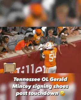 Legendary move 🤣 (🎥 via SEC Network)