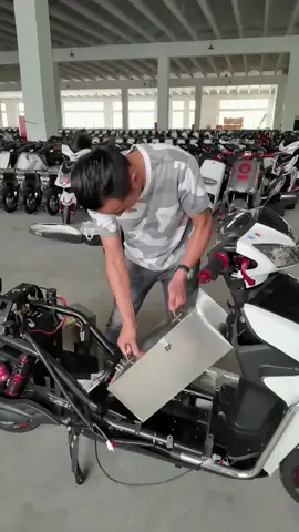 This electric scooter has a range of 250 miles