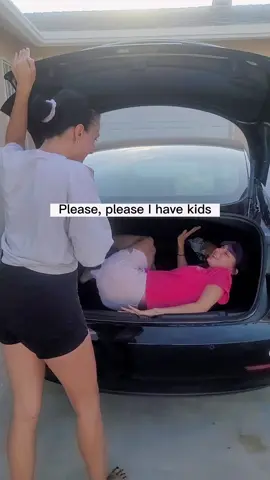 #ira_and_button #joke #humor #parenting #MomsofTikTok #trend #viral #foryou fake situation 