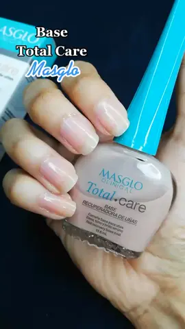 Base reparadora Total Care de Masglo #microinfluencer #masglo #esmaltemasglo #esmaltescolombia #divasmasglo #masglototalcare #esmaltescolombianos #esmaltedeuñas #tipsbelleza #nails #nailcare #tipsuñas #cuidadodelasuñas #blogbelleza #thatgirl #nailunboxing #aestheticnails #nailinspo 