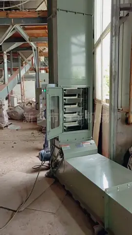 #bucketelevator#bucketconveyor#bucketelevatorconveyor#zelevator#zconveyor#conveyor#conveyormachine #machine#chainbucketelevator#zbucketelevator