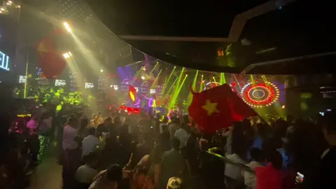 2/9 tại New Phương Đông #QuocKhanh2022 #djrin #xuhuongtiktok #newphuongdongclub 