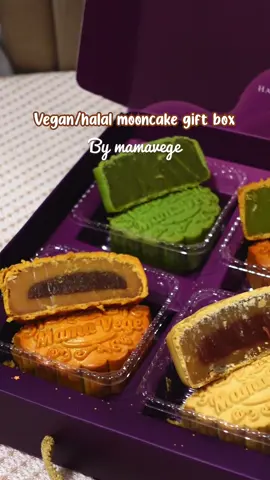 Vegan/halal mooncake gift box🥮 #mooncake #mooncakefestival #midautumnfestival #veganmooncake #halalmooncake