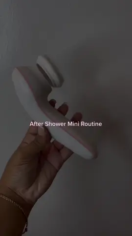 mini after care ideas before/after your shower. 🤍 youtube channel | onlychalisa #selfcareroutine #aftershowerroutine #blackgirlluxury #contentcreator 