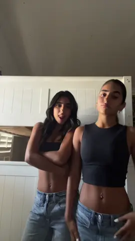 twins?👯‍♀️