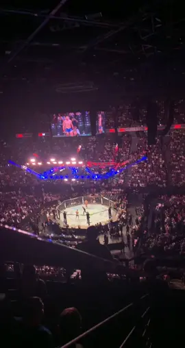 #UFC #paris #mma #ufcparis #benoitsaintdenis 