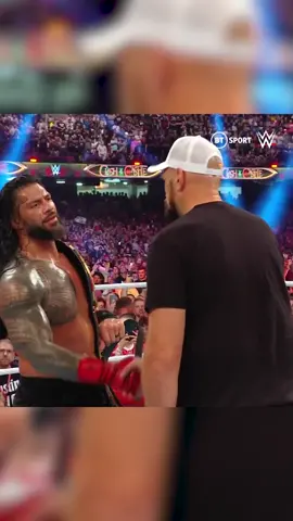 Tyson Fury acknowledges Roman Reigns 👆 #WWE #wwecastle #tysonfury #gypsyking #romanreigns #tribalchief 