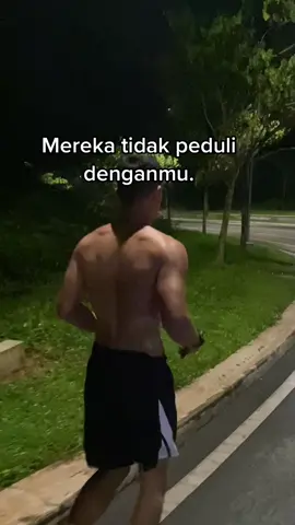 Tunjukkan siapa dirilu sebenarnya.