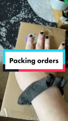 Any questions? #odditiesandcuriosities #vultureculture #odditytok #packingorders #SmallBusiness 