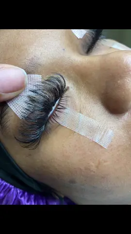 #lashextensions  #atlantalashtech #memphislashtechs #megavolume #bottomlashes