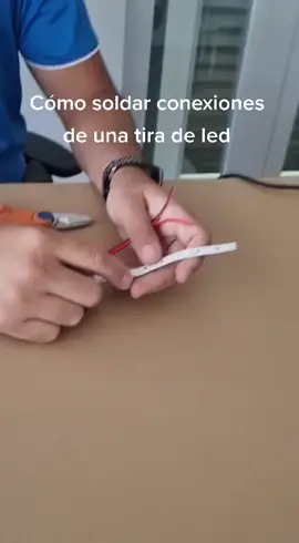 conexiones tira de led #soldadura #parati #fyp #electricidad #ledlights #bricolage 