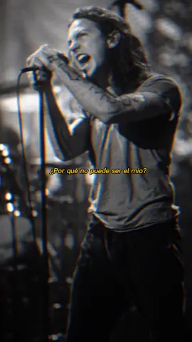 #pearljam #black #eddievedder #fypシ #fyp #fypage #irvinduran07 #rock #grunge #foryou 