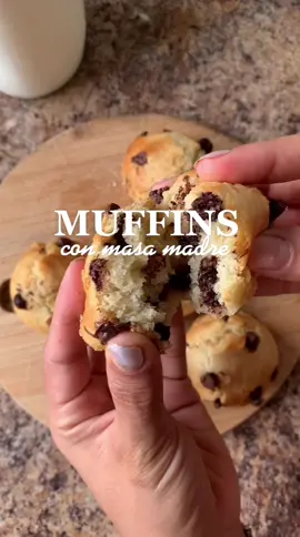 No saben los suaves que quedan estos muffins de verdad tienen que hacerlos la receta original es de @moniquehdza 10 de 10🥰 #Receta #masamadre #muffins #viral