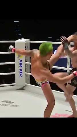 แตะหลับคือแบบนี้ ! เสียงดังฟังชัด #ยอดไก่แก้ว #ufcvideo #มวยไทย