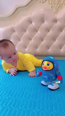 A dancing space duck toy that blinks.#Space duck toy#Space Duck#toy#Children's toy