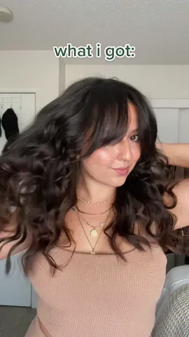 she slayed  #hairstyle #haircut #shaghaircut #longshag #texturedhair #razorhaircut #volumestyles #volumestyling #hairtok #curtainbangshaircut #curtainbangsstyles 