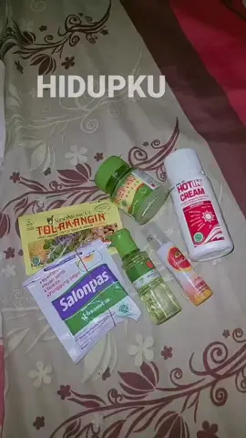 colek #tolakangin #balsemgeliga #hotincream #salonpas #minyakkayuputih #kayuputih #frescare #kuliptindonesia #pabrik #kulipabrikk #kulipt #pabriksepatu #cikarangg #xyzbca #fyp 