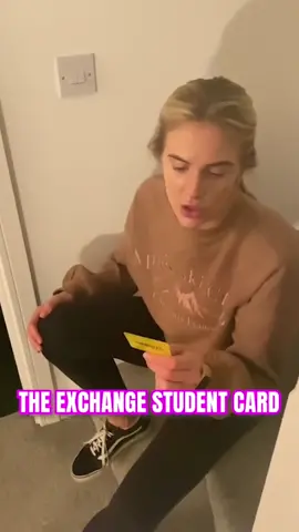 Ohhh nauuuur 🤣 #accentchallenge #servdcards #games #couplecomedy  @sarahandbob241