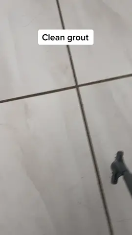 Cleaning grout #CleanTok#foryou#asmr#DIY#parati 