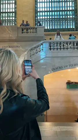 Couldn’t pass this opportunity up 🤍#gossipgirl #grandcentral #nyfw #nyfw2022 @Revolve 