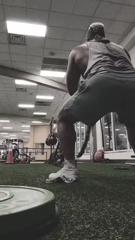 Discipline over Motivation! 💪🏾💦⏳️ #Fitness #fyp #discipline #gains #noexcuses #fitnesstok