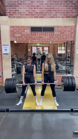 BTS OF TODAYS SHOOT 🎥  KXKFITNESS.COM #Fitness #SHOOTING #STRONGGIRLS #calisthenics #300kg #SQUADGOALS #FYP 