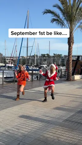 Are you team #pumpkinspice or team #santa ? @ivannajackson  Dc:@DancerKino