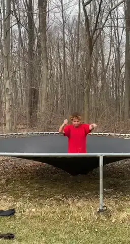Wait for it…. 😂😂😂 #fyp #funnyclips #flips #flipping #trampolineflips #trampolineflip #trampolinefail #failarmy