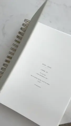 when they ask you to put an inspirational quote in your customized planner #fypシ #fyp #twilightsaga #twilighttiktok #ugc 