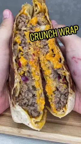 Un CrunchWrap hyper gourmand et facile à faire !! 🤤🌮 #tiktokfood #crunchwrap #recette #cuisine #seizemay 