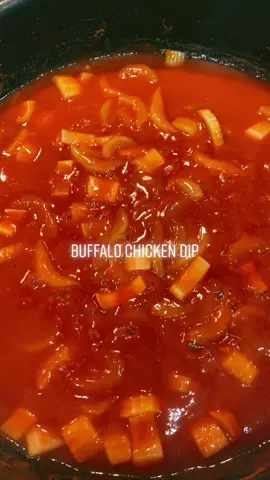 Buffalo chicken dip 10/10 #buffalochicken #buffalochickendip #partyfood #dip #gamechanger #fyp #caloriesandcocktails  #franksredhot