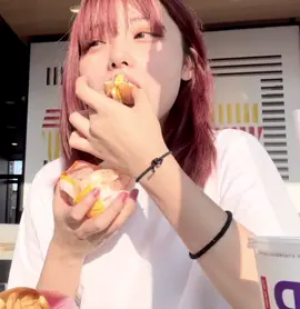 月見バーガー食べたよ🌝