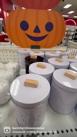 @target understood the assignment and still has all the Fall decor up and most of these items were from the dollar spot🥳 Comment below ⬇️ if your still shopping Fall decor just like I am🧡 • • • #falldecor #target #targetdollarspot #targethome #targethomedecor #bermfarmhousedecor #farmhouse #farmhousedecor #homedecor #myhome #fallseason #pumpkinspiceseason #pumkins #pumpkindecor #micasa #allthingstarget #decoronabudget #targetdeals #targetlife #decoracion #modernfarmhouse #shabbyhome #falldecorations #falldecorinspo #reels #reelsinstagram #trendingaudio 