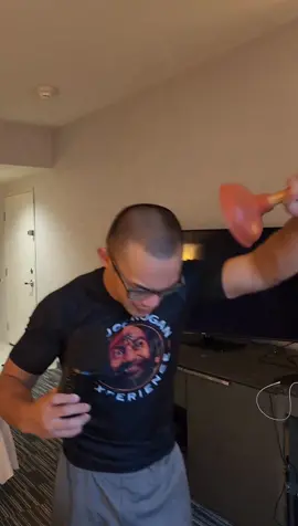joe rogan podcast, check it out 🧑🏼‍🦲#ASMR #bald #shave #xmartial #joerogan #anime #fypシ