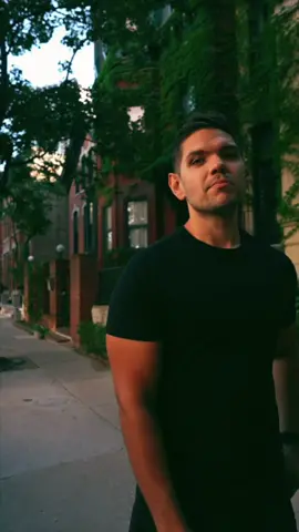 Some B-roll shots around town🥵 #summerwind #chicago #warmnights #photofun #movietok 