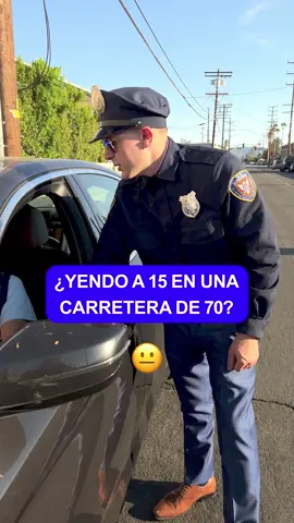 ¿Qué? ¿Una multa por conducir demasiado lento? #policia #multa #coche #reaccionandoavideos