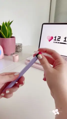 Absolutely love the colour of this Pencil cover by @elago 💜 #applepencil2 #elago #digitalplannertok #applepencilcover 