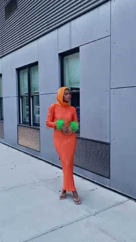 the color of the year🧡 #birthdayfit #OOTD #hijabi #bdaygirl #bdayfit #modestfashion #hijabifashion  #muslimgirl