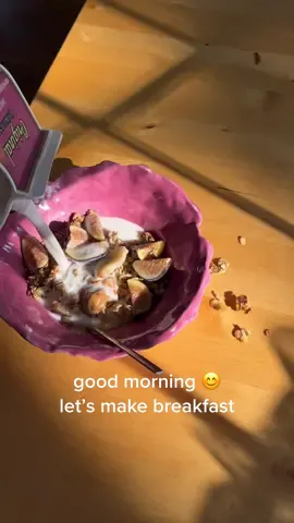 happy friday!! #morningroutine #morningboost #breakfast #oats #breakfastideas #routineaesthetic 
