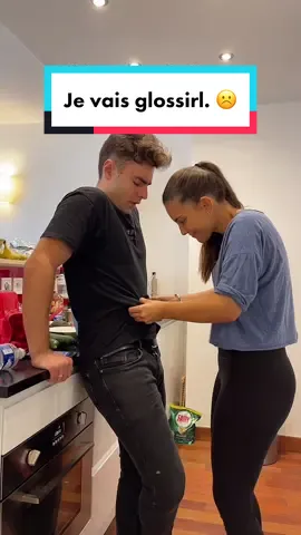 « Je vais glossirl. ☹️ » @spectracious  #couplegoals #humour #drole #marrant #blague #internationalcouple #couplecomedy #coupleblague 