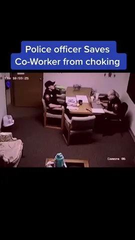 #fyp #fypシ #foryou #foryoupage #hero #lifesaver #copsoftiktok #cop #policeoftiktok #police #cctv 