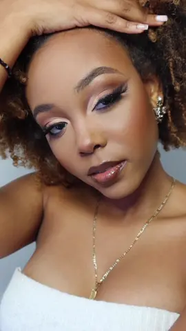 #Thenextfentyface  Serving some bad bish energy @Fenty Beauty 💄