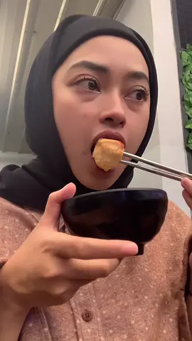 self reward buat diri sendiri adalah makan enak #fyp #makan #selflove 