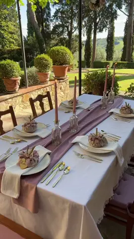 magical dinner preparation at the Villa Montemeccoli 🤍 #italy #tuscany #villa #italia #toscana 