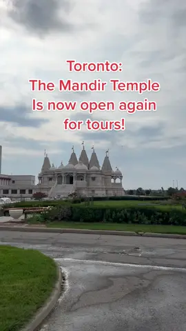 BAPS Shri Swaminarayan Mandir Temple: 61 Claireville Drive Toronto. #yyz #torontolife #fyp #toronto #fypシ #torontotiktok #datenightideas #datenight #torontoblogger #torontoblog #yyzblogger #GTAToronto #greatertorontoarea #instagram #etobicoke #visittoronto #tourism 