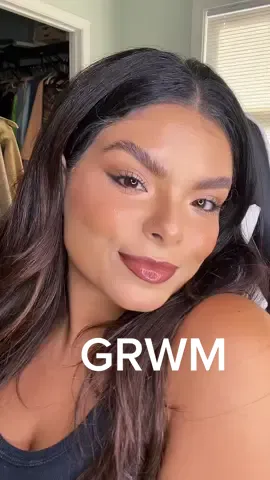 Loved this look #energy #LikeAMonarch #latina #latinatiktok #makeup #grwm #kosas #elfitup #rarebeauty #laniege #freckbeauty #milkmakeup 