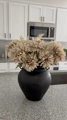 I’m ready for fall florals! 🍂