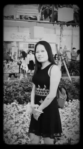 yêu lắm thương lắm ... người ơi....