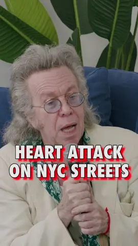 WATCH OUT WHEN YOU HAVE A HEART ATTACK IN NYC 😅♥️♥️♥️ #tiktok #fyp #comedy #podcast
