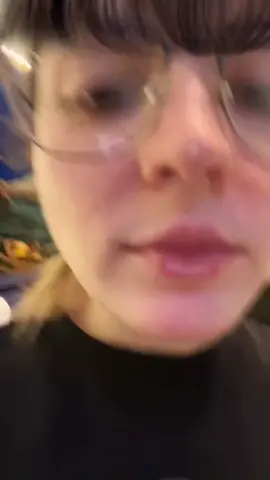 Bye 💀✌🏻 #tiktok #bang #bangs #fyp #fypシ #viral #filter #shag #wtf #why #olivertree #bowlcut 